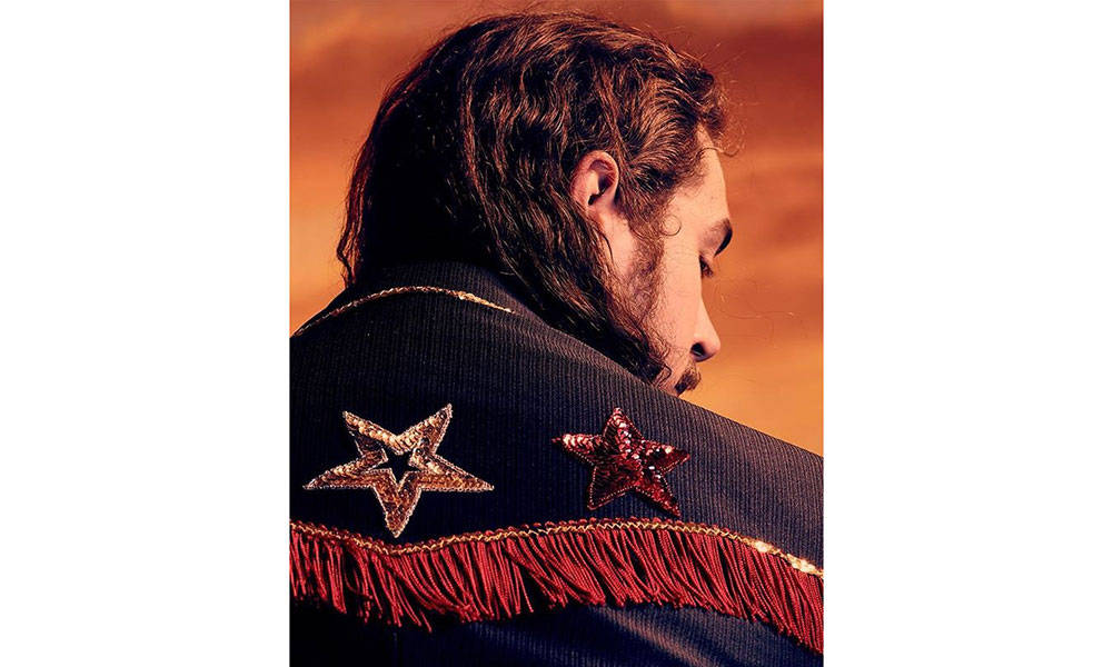 Post Malone 第二张专辑《Beerbongs & Bentleys》于今日空降