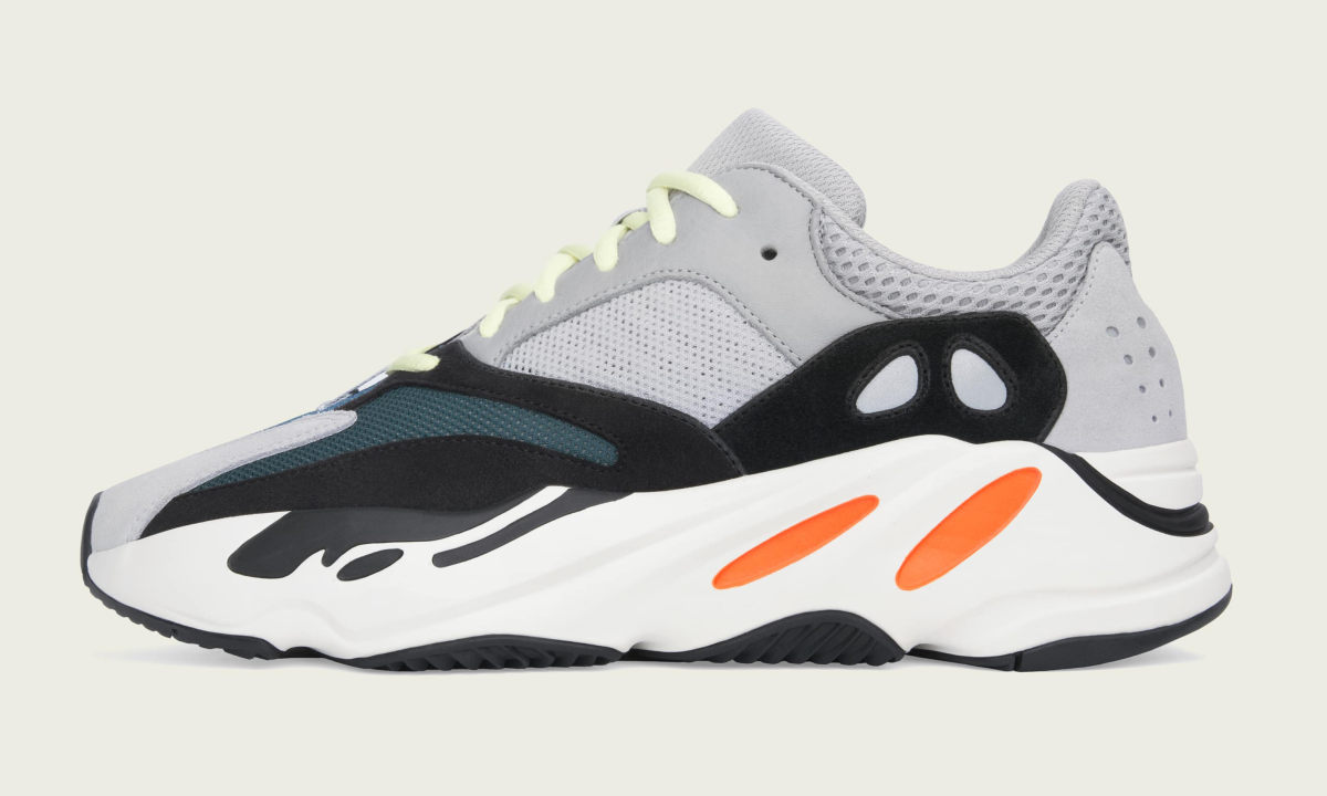 Yeezy Wave Runner 700 将在 7 月补货，不过仅限欧洲地区