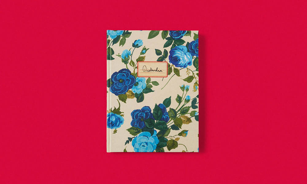 Gucci 联手纽约艺术家首次出版摄影集 “Disturbia”