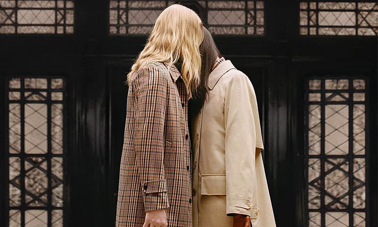 Riccardo Tisci 亲自参与 Burberry 全新别注系列造型策划