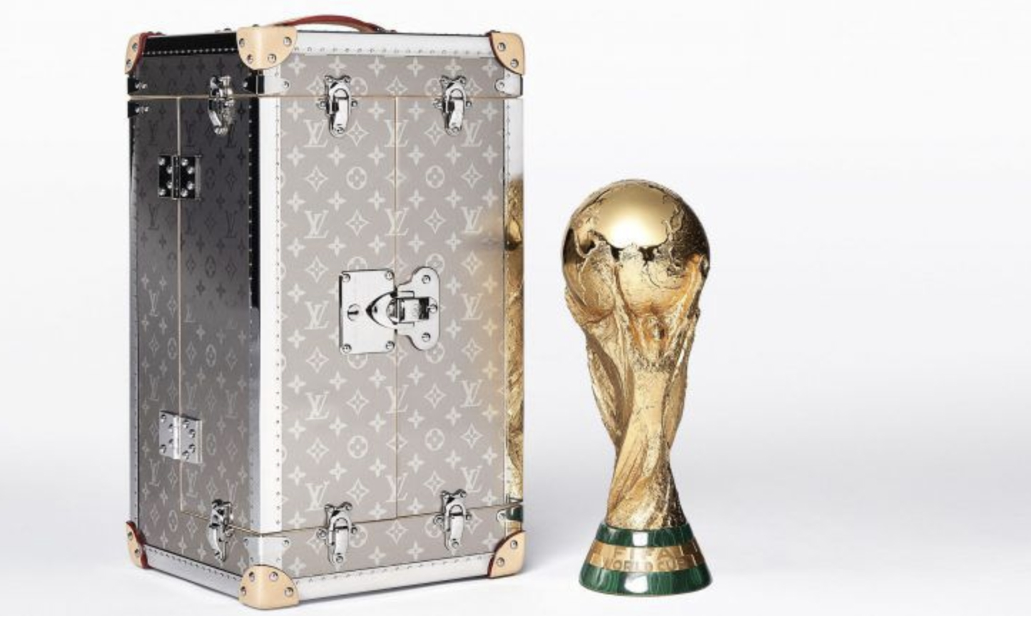 Louis Vuitton 为 2018 世界杯奖杯打造收藏柜