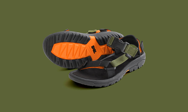 PORTER x Teva 打造全新联乘系列
