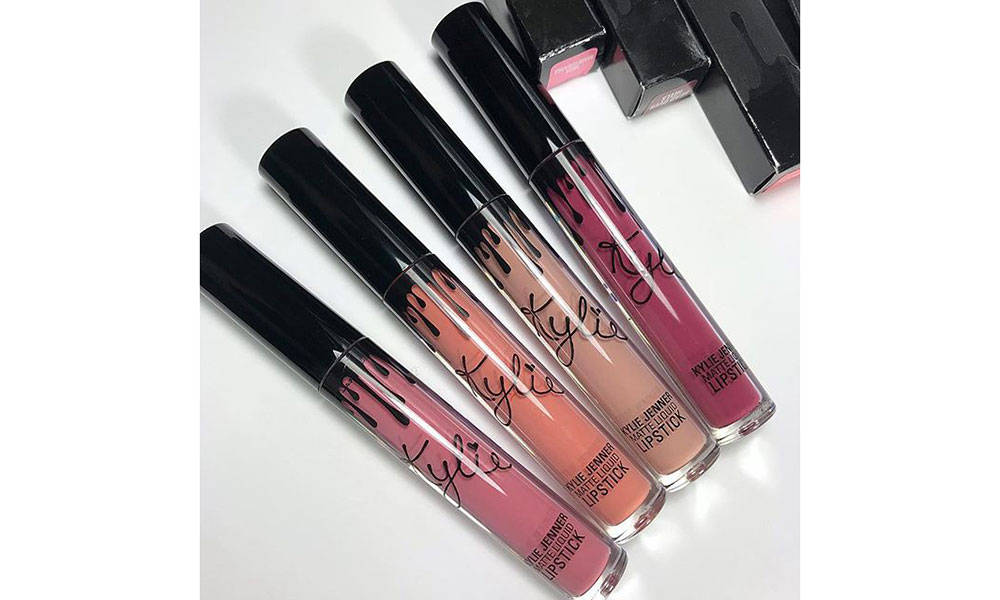 Kylie Cosmetics 最新哑光液体唇膏上市，快来感受一下什么叫做甘美多汁