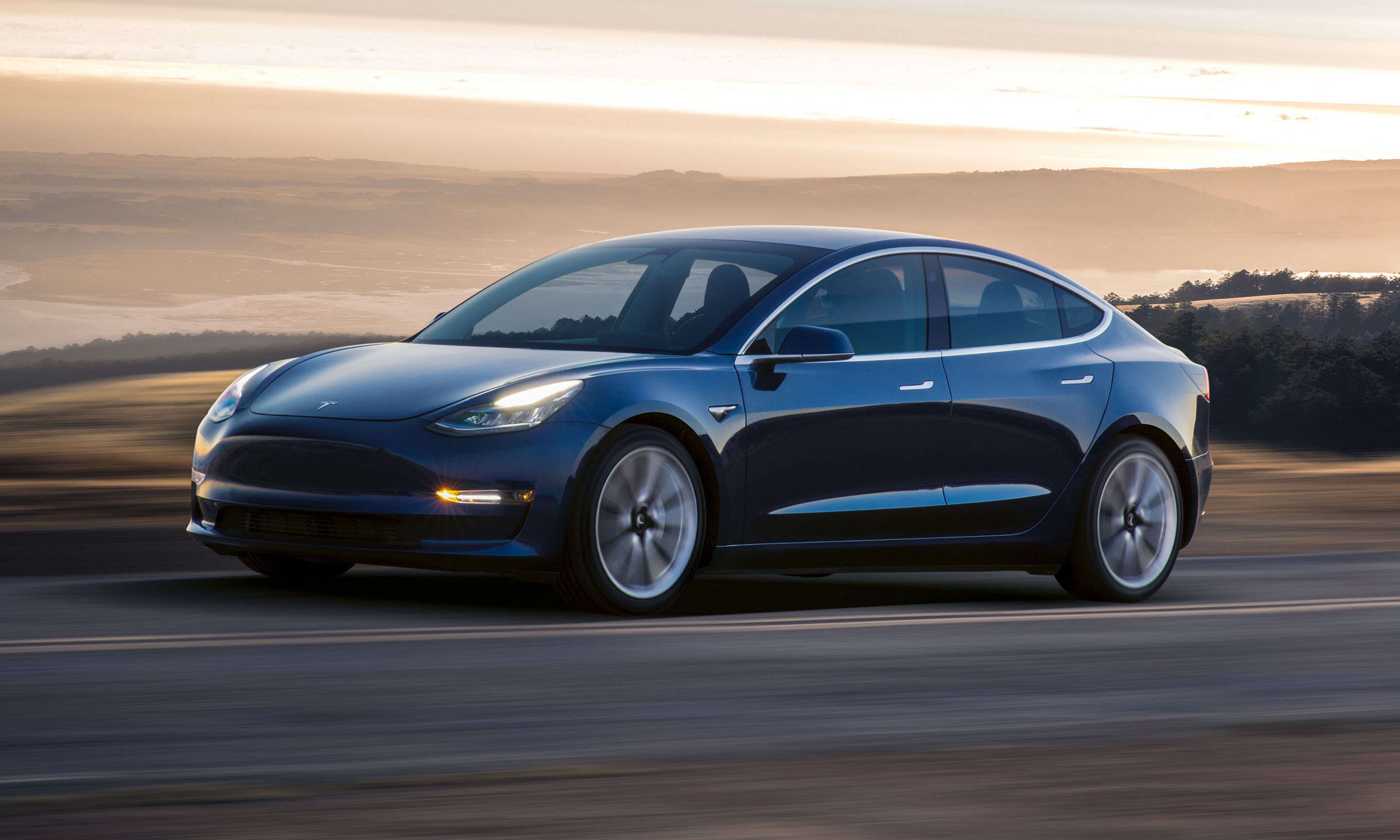 Elon Musk 称 Tesla Model 3 将会击败同级所有车型