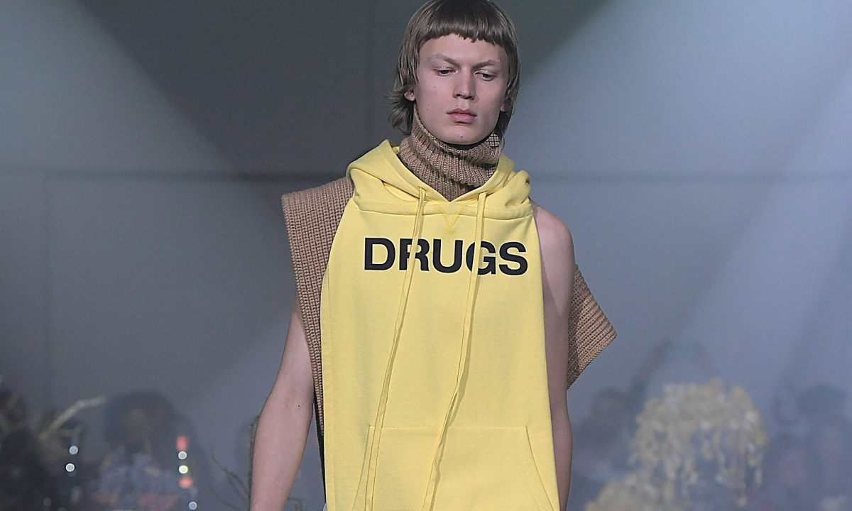 Raf Simons 将重回巴黎时装周秀场