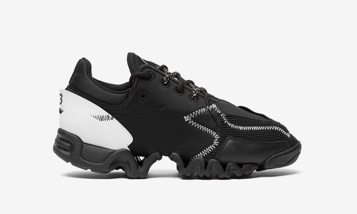 Y-3 2018 秋冬系列鞋款现在已开启预购