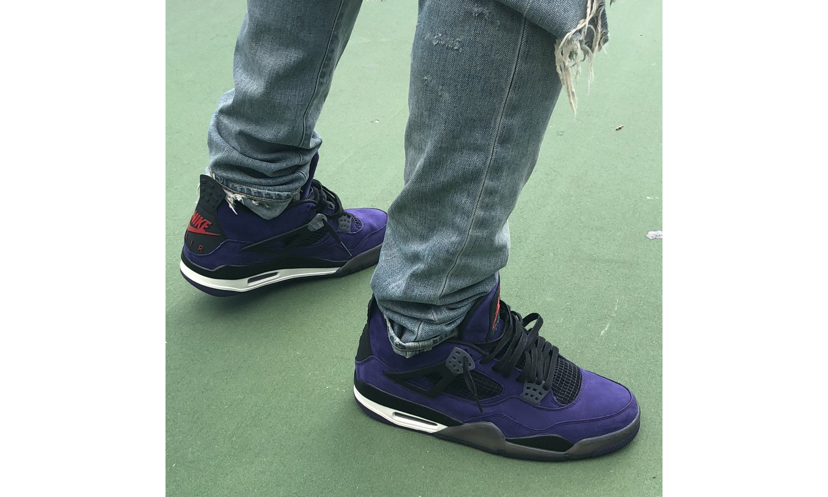 Travis Scott x Air Jordan IV 紫色版本将不会对外发售