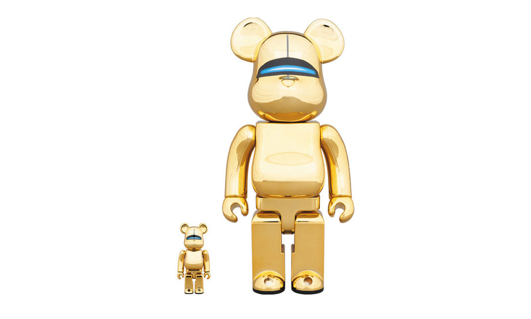 空山基打造金色版本 BE@RBRICK 和 R@BRICK