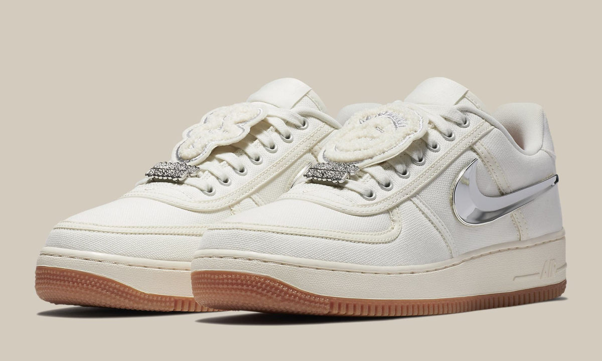 Travis Scott x Nike Air Force 1 “Sail” 也即将在本月发售