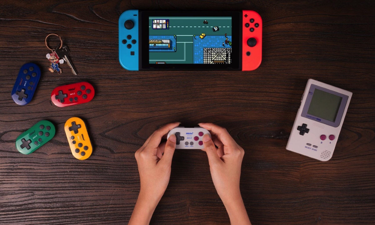 8BitDo 带来一款迷你 Switch 手柄