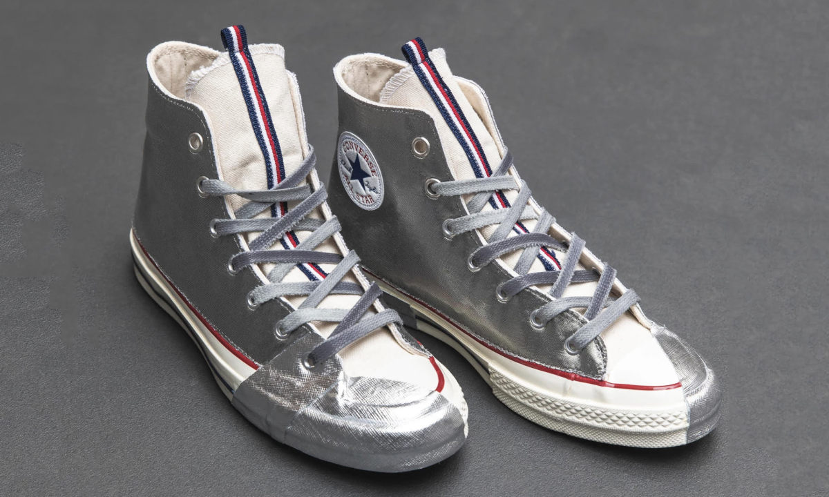 来看看 Pigalle 与 CONVERSE 的全新联名鞋款