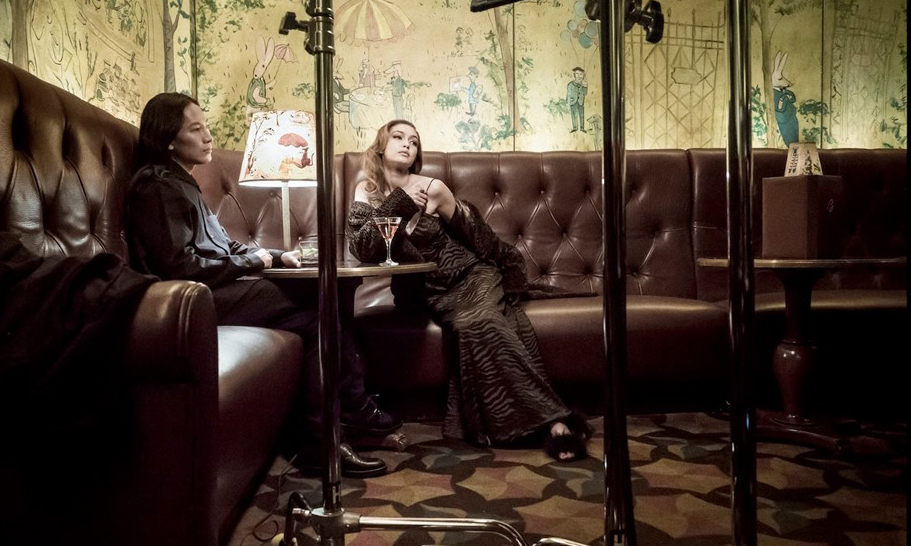 Gigi Hadid、Alexander Wang 领衔,2019 倍耐力年历花絮公布
