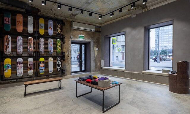 Gosha 全新滑板商店 ОКТЯБРЬ 店内一览