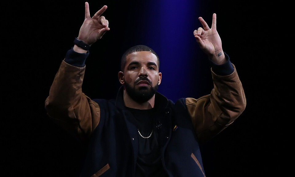 碰瓷还是真抄？Drake 新歌被指剽窃 Lil B 作品