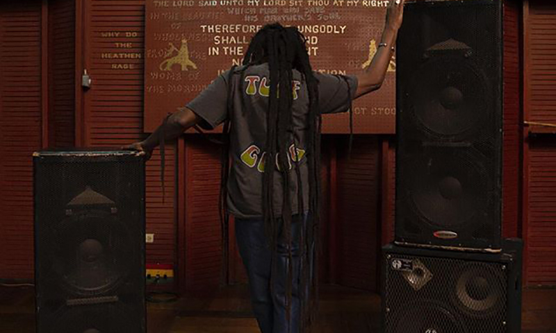 Stüssy 发布牙买加雷鬼之父 Bob Marley 胶囊系列