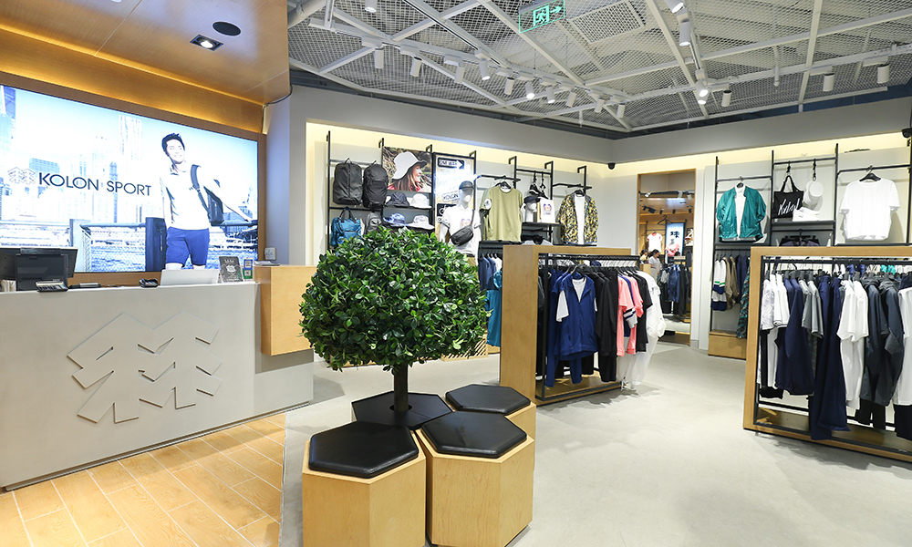 户外时尚品牌 KOLON SPORT 形象店登陆上海港汇