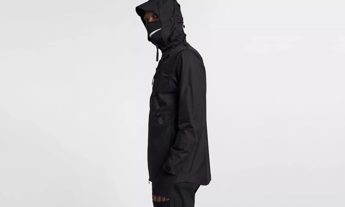 NikeLab x MMW 系列今日起已经可以在 NikeLab 门店买到了