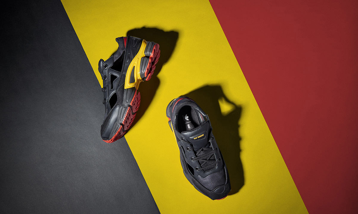 adidas by Raf Simons Ozweego 推出比利时配色