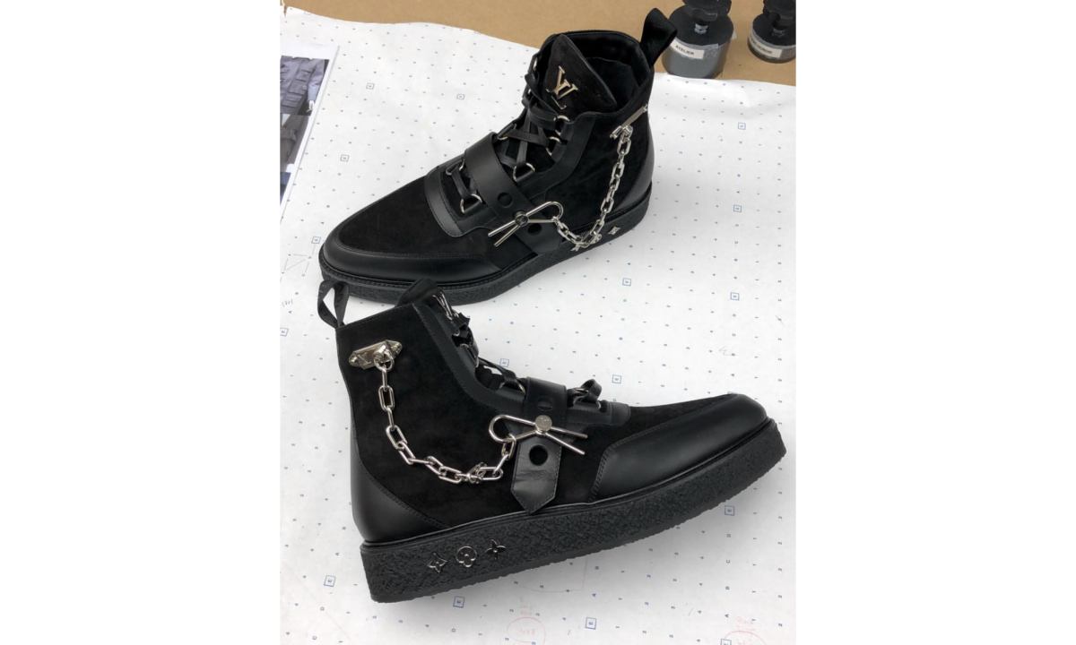 抢先欣赏下 Virgil Abloh 设计的 LV 皮鞋