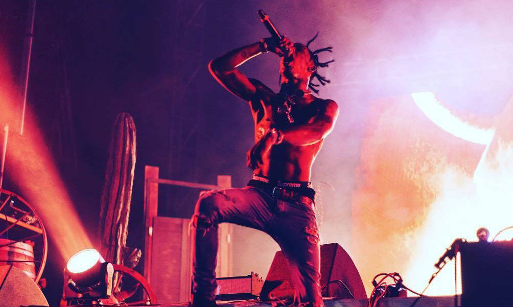 因表演太 “燥” 导致粉丝受伤，Travis Scott 向安保公司提出诉讼