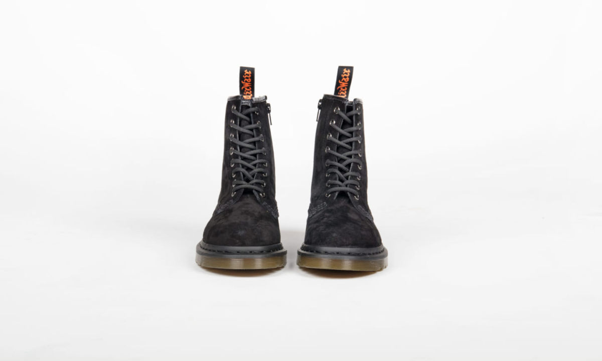 Dr. Martens x BEAMS 发布联乘 1460 系列 8 孔靴
