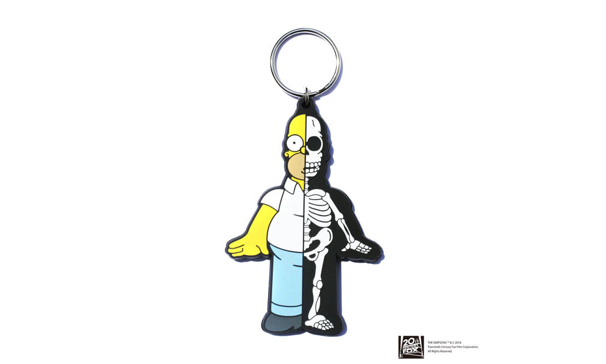 The Simpsons x atmos LAB x SECRET BASE 三方联名钥匙串现已发售