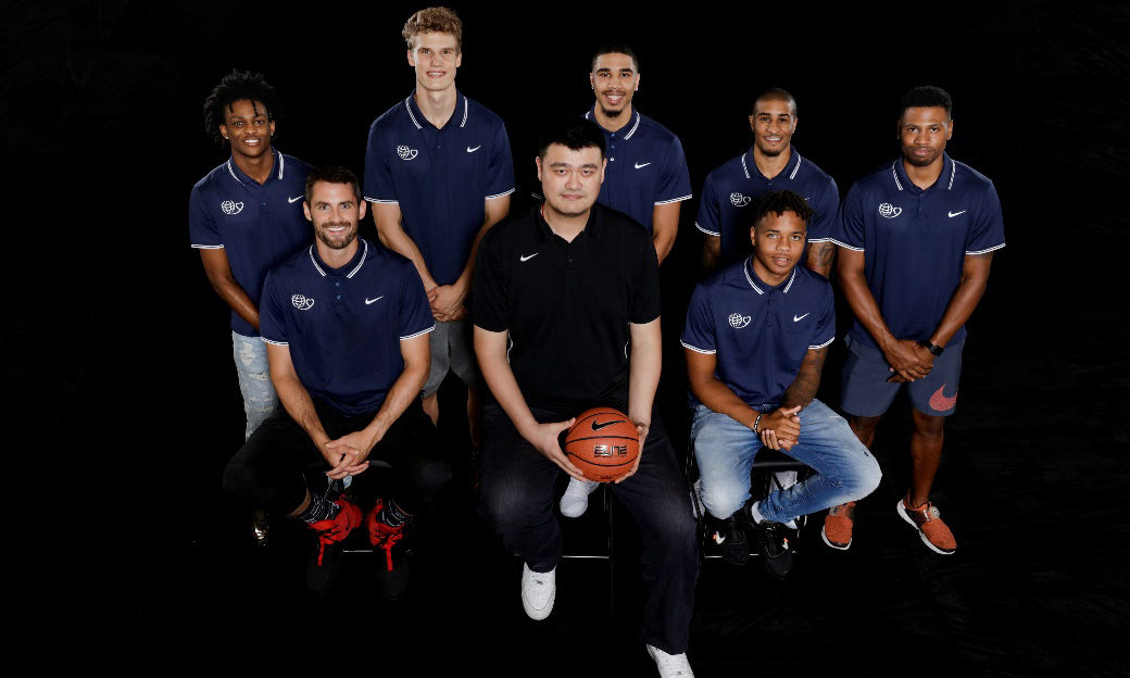 姚基金慈善赛前，众 NBA 球员到访北京