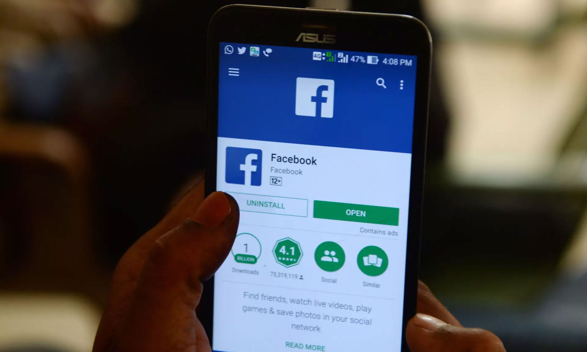 Facebook 的 “红娘” 功能，竟提供 5 种 “性别” 的社交？