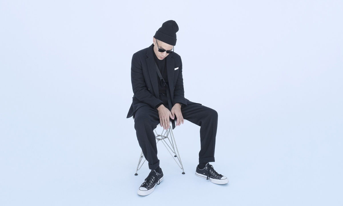 型男 Eugene Tong 的首个服装胶囊系列长什么样？