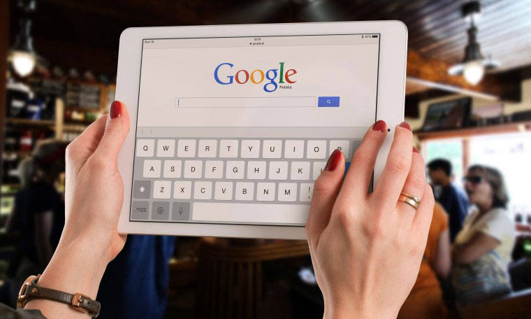 Google 花费 90 亿美元以继任 Apple 设备的默认搜索引擎