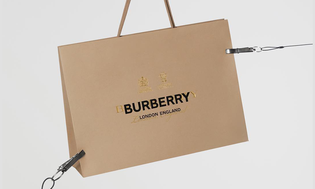 Riccardo Tisci 首个 Burberry 系列将 “限时 24 小时” 发售