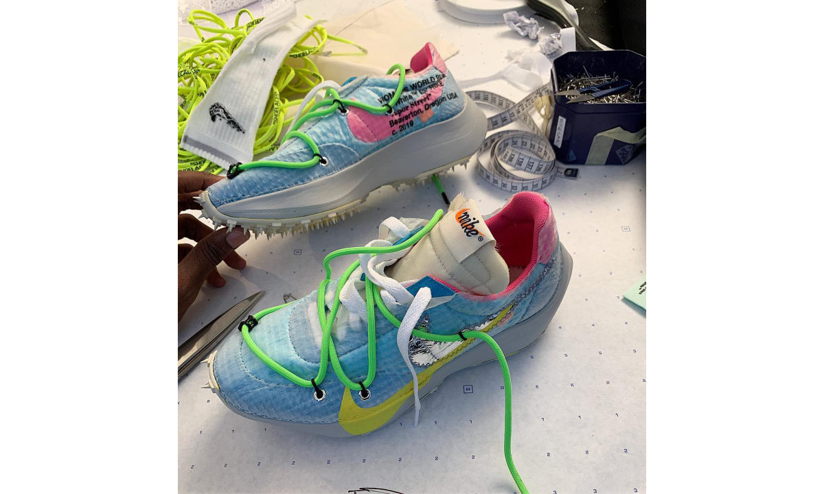 颠覆继续！Virgil Abloh 分享 Off-White™ x Nike Vapor Street 实物照
