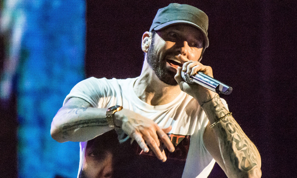 零悬念，Eminem 新专辑《Kamikaze》空降 Billboard 冠军