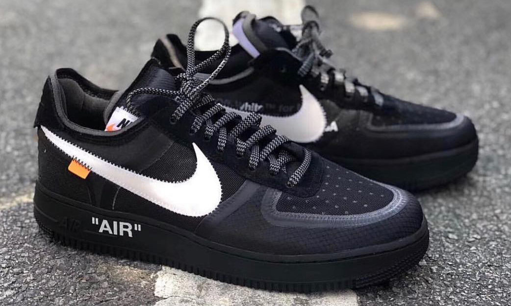 除了荧光色，Virgil Abloh x Nike Air Force 1 黑色款谍照也来了