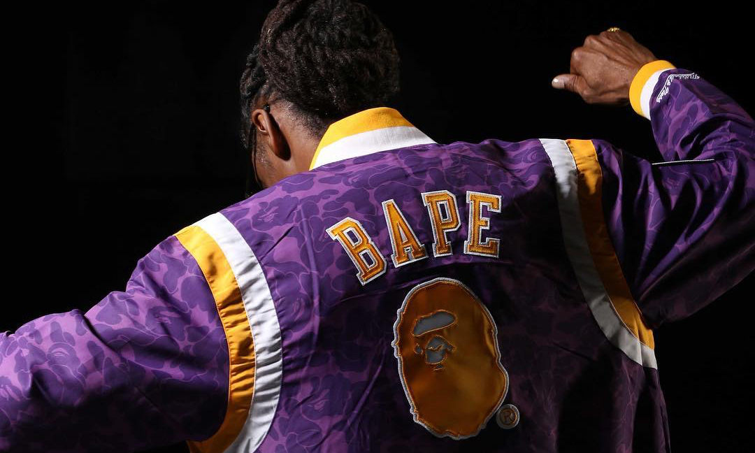 A BATHING APE® x Mitchell & Ness 联名系列 Lookbook 发布