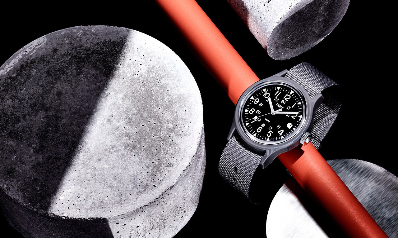 Carhartt WIP 与 TIMEX 打造全新联名款 Camper MK1 腕表