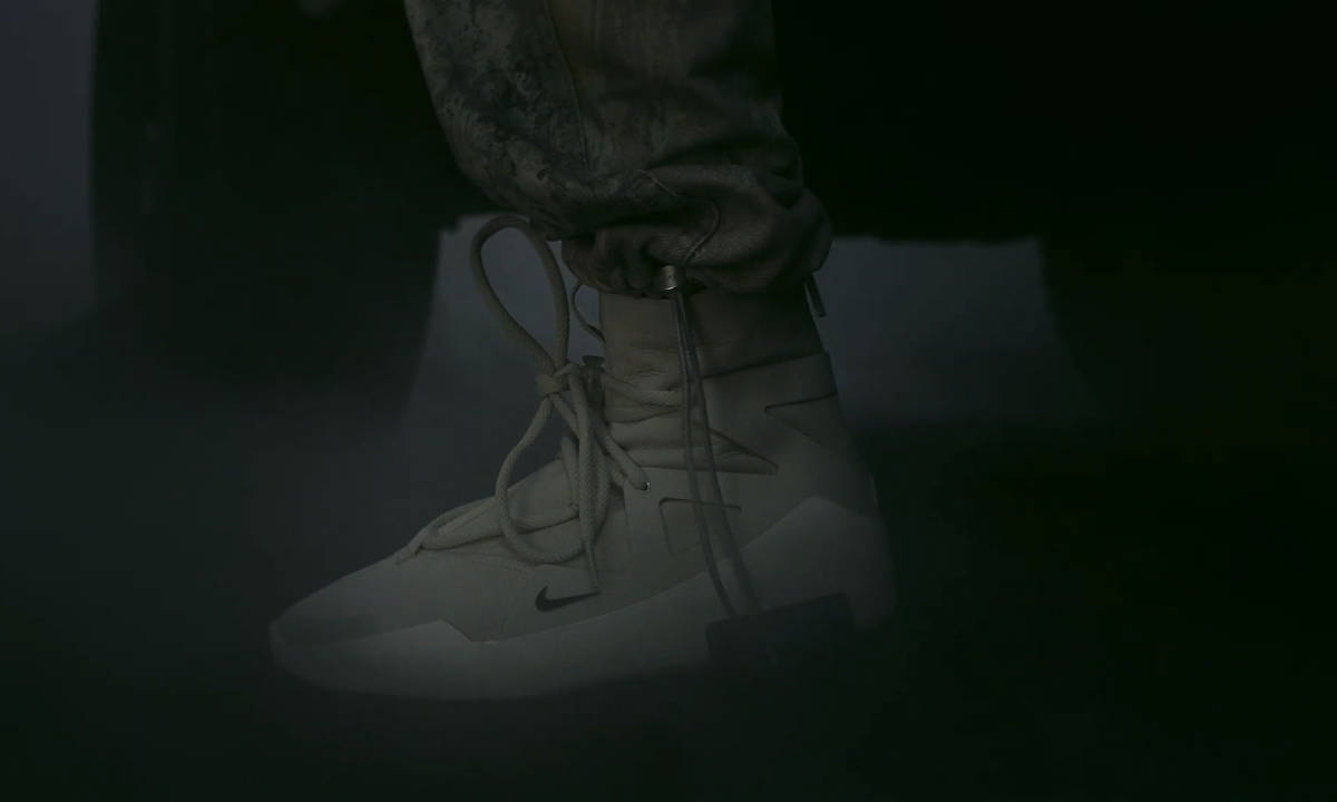 Nike x Fear Of God 联名鞋款或将于年底率先发布两款配色
