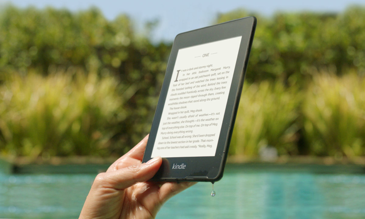 全新 Kindle Paperwhite 沾点水也不怕了