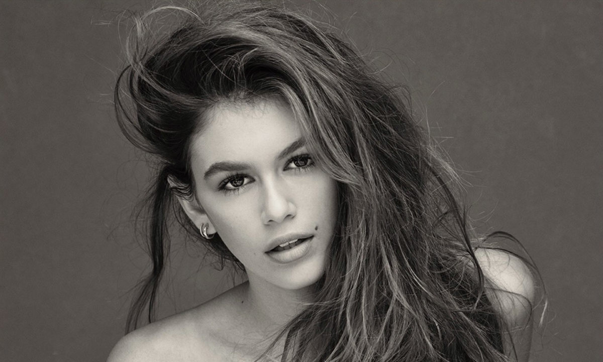 YSL 宣布任命 Kaia Gerber 担任美妆大使