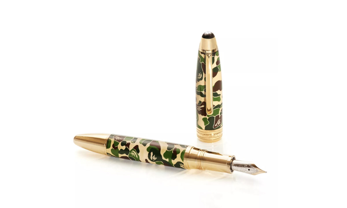 BAPE® 携手 MONTBLANC 推出联乘钢笔
