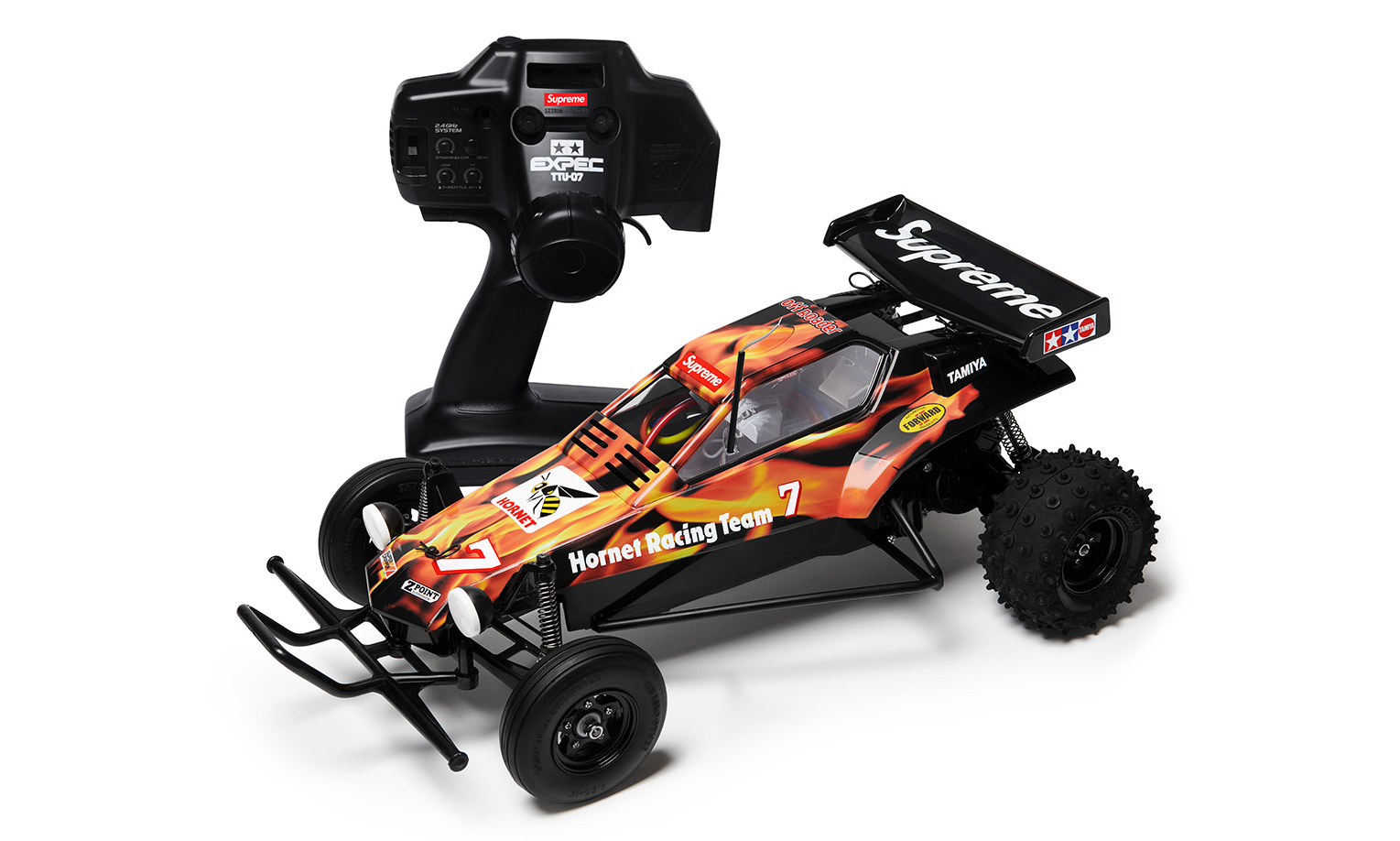 Supreme x Tamiya Hornet RC 试玩视频发布，官方售价 298 美元