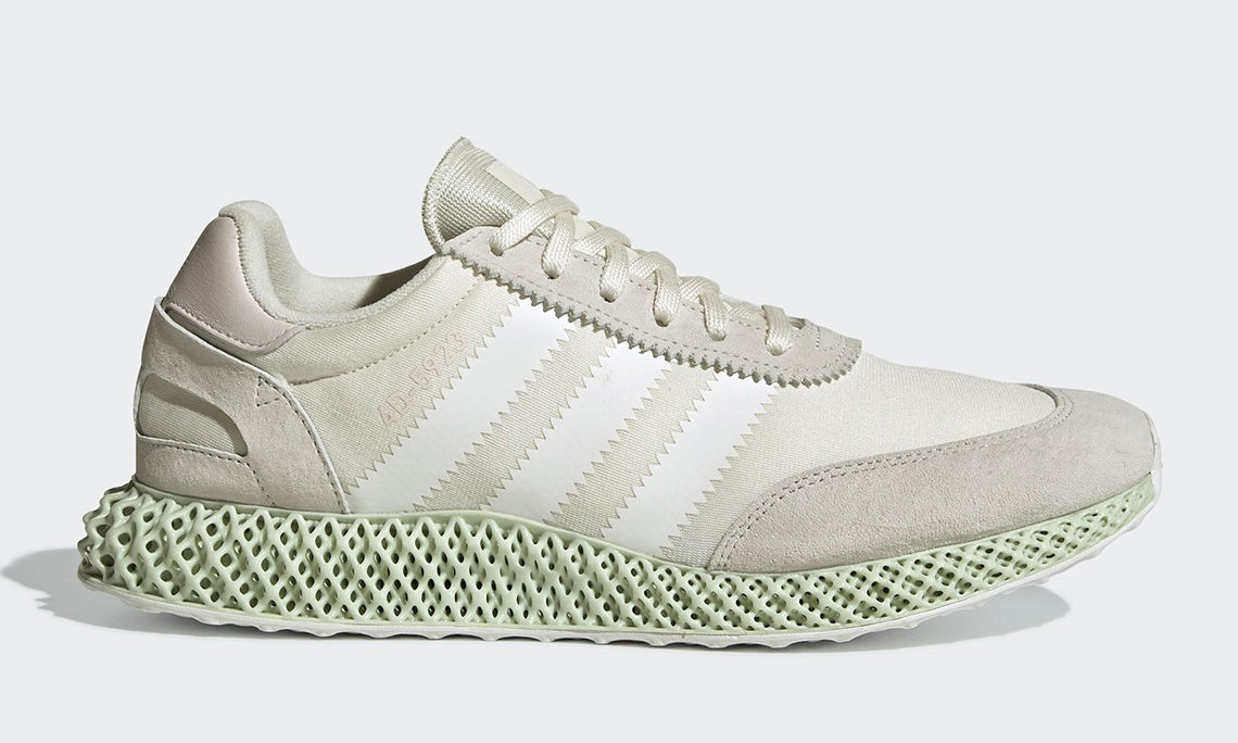 这两双 adidas 4D 新作将会在 2019 年春夏季开售