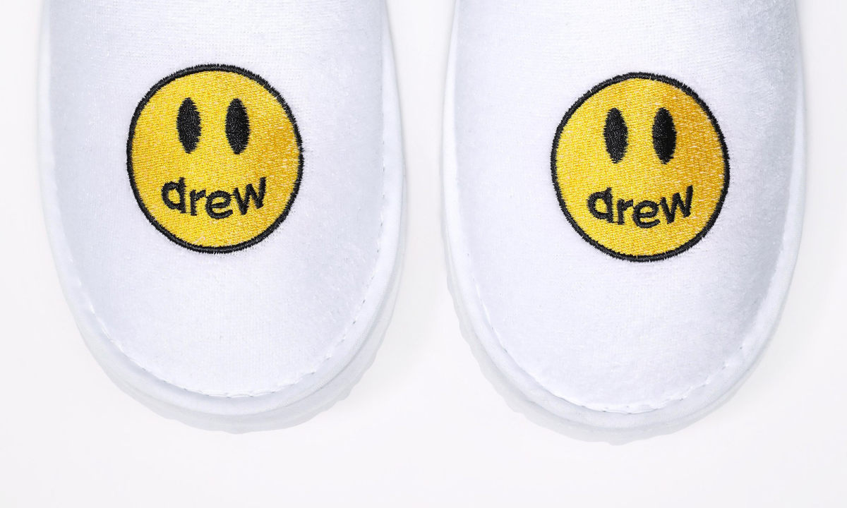 疑似 Justin Bieber 个人品牌的 Drewhouse 发布首款拖鞋
