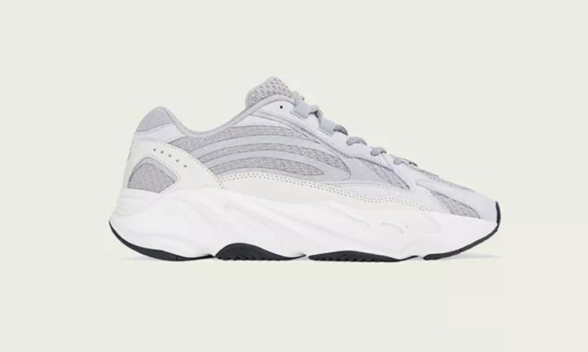 Yeezy Boost 700 V2 “Static” 现已开启预约登记