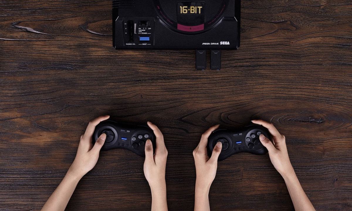 为动作/格斗游戏量身打造！8BitDo 推出全新蓝牙无线手柄