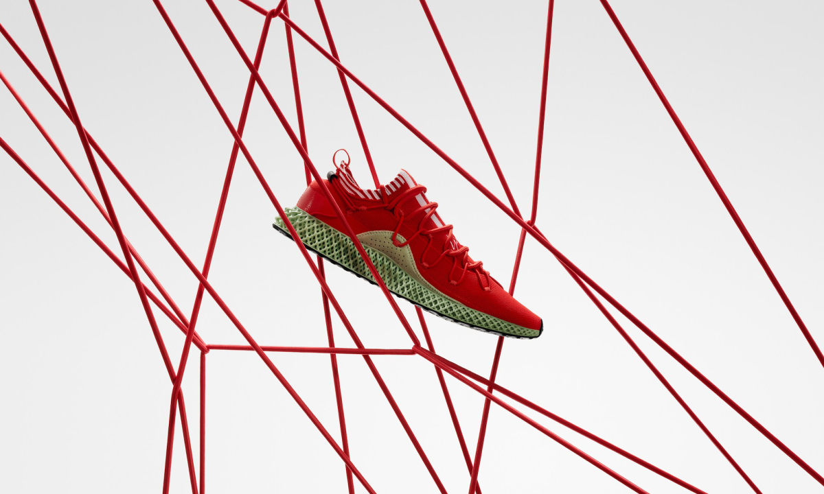 Y-3 发布 2019 春夏新款 RUNNER 4D