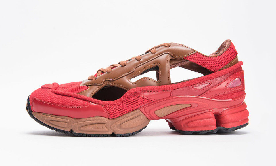 Raf Simons x adidas Replicant Ozweego 现在 3 折出售