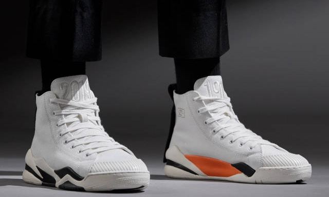 Champion 100 周年，携手 Casbia 打造 “世纪” 联名