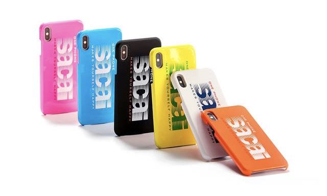 全新 sacai x CASETiFY iPhone 手机壳一览