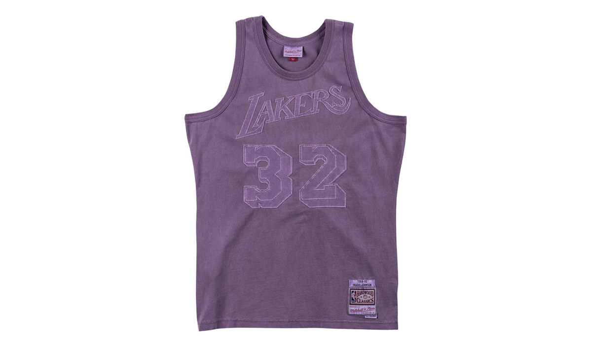 Mitchell & Ness 推出褪色 NBA 球衫